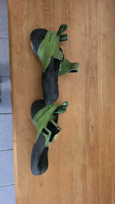 Zapatillas de Escalada La Sportiva Verdes Talla 41 - miniatura 3