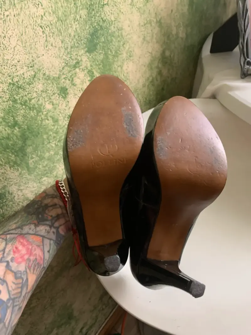 Zapatos de Tacón Negro de Cuero Pollini - 4