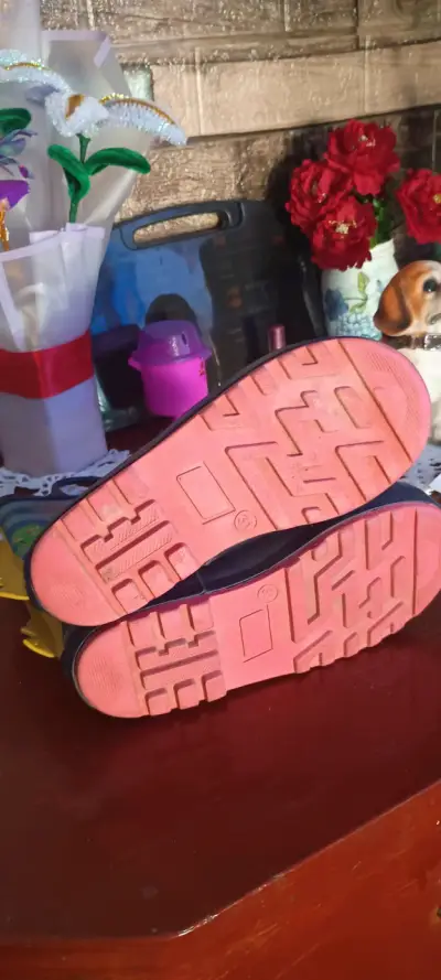 Botas de lluvia infantiles unicornio rosadas - miniatura 3