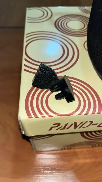Zapatos de tacón negro con correa ajustable - miniatura 3