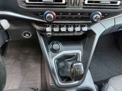 Camioneta Peugeot Landtrek Action4 4x4 - miniatura 5