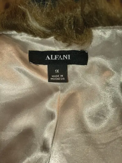 Chaqueta de piel sintética Alfani para mujer - miniatura 3