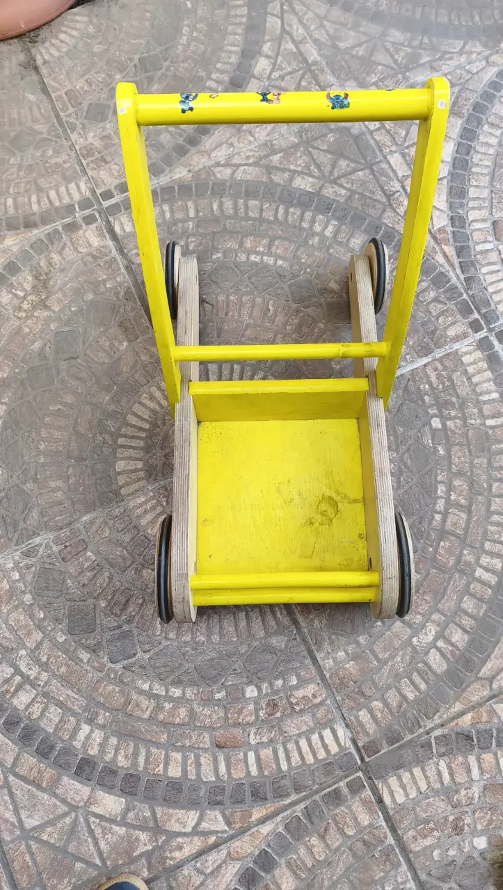 Andador de madera para niños Roda amarillo - 2