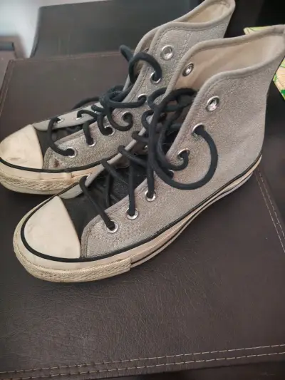 Zapatillas Converse All Star grises usadas - miniatura 3