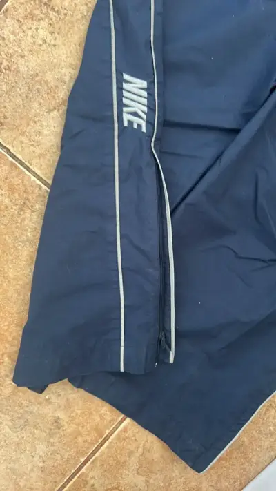 Pantalones baggy vintage Nike azul marino - miniatura 4