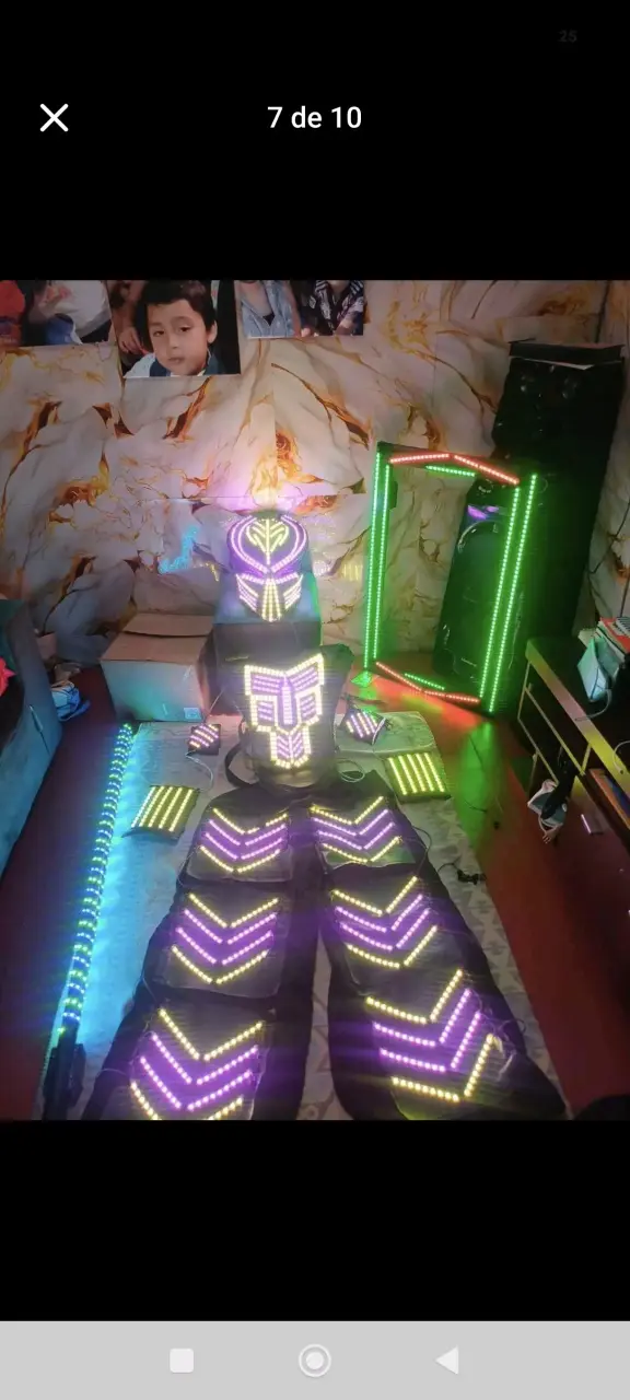 Traje LED luminoso para eventos y fiestas - 5