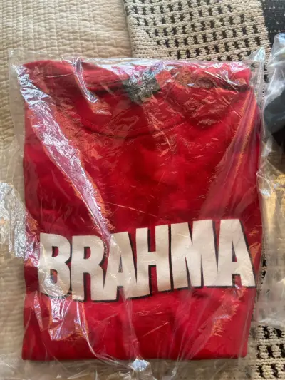 Polera roja Brahma talla M - miniatura 1