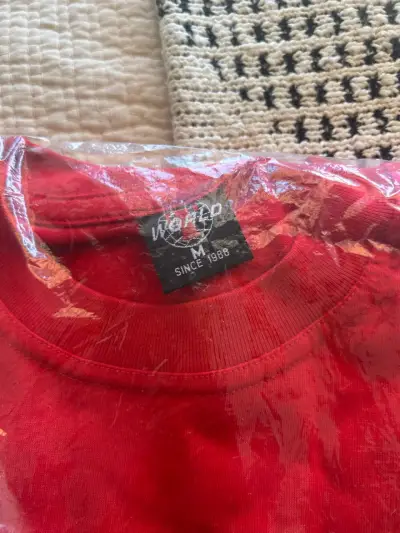 Polera roja Brahma talla M - miniatura 2