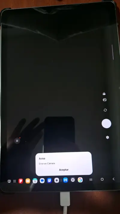 Tablet Samsung Galaxy S9 FE con S Pen - miniatura 5