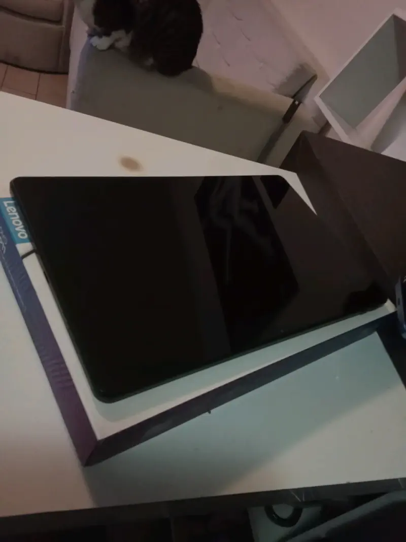 Tablet Lenovo Tab P11 con estación de carga - 6