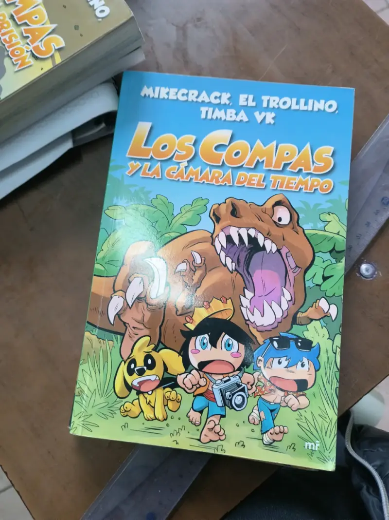 Colección de libros Los Compas de Mikecrack - 2