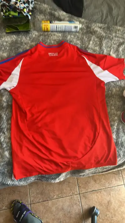 Camiseta de Chile firmada por Claudio bravo - miniatura 4