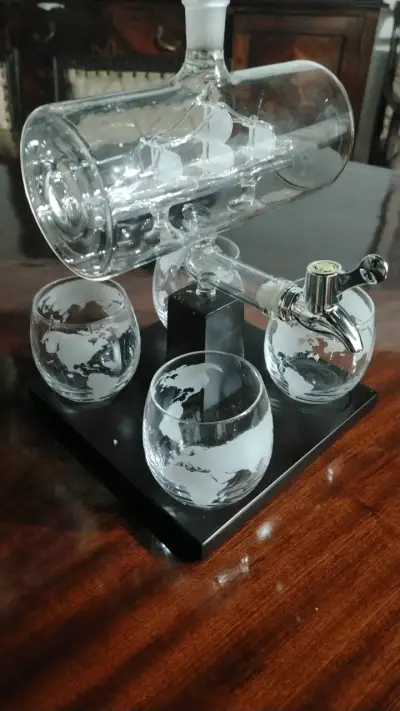 Decantador de Whisky con Vasos de Cristal - miniatura 1
