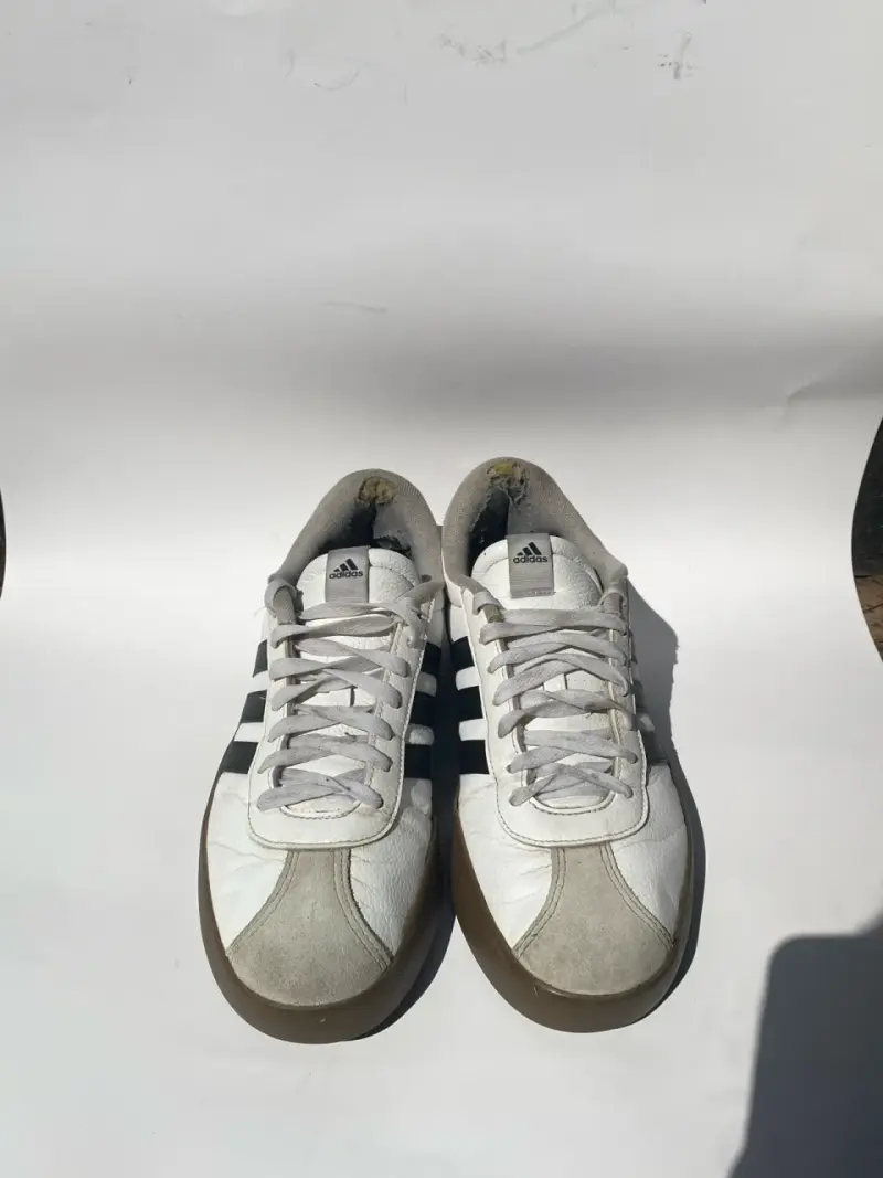 Zapatillas deportivas Adidas blancas con negro - 2