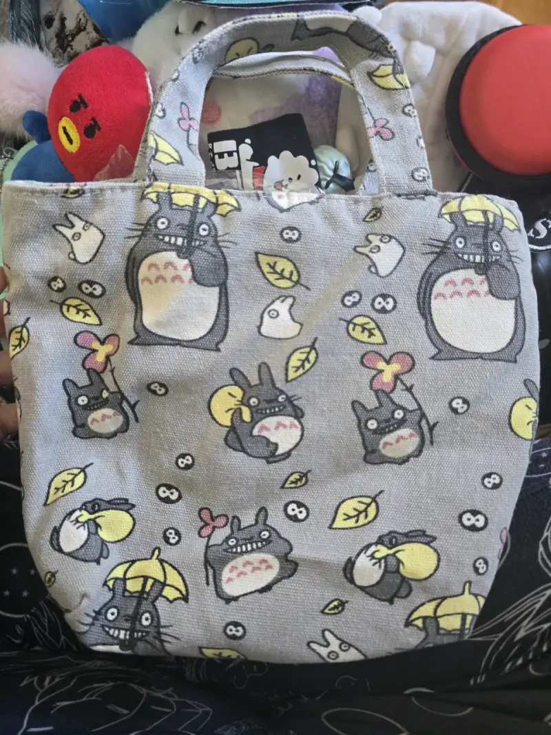 Bolso de mano con diseño de Totoro - 2