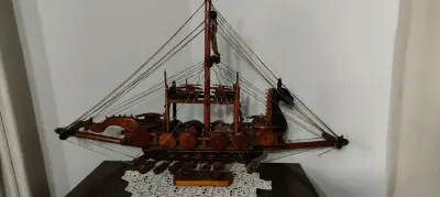 Barco Vikingo de Madera Decorativo Artesanal - miniatura 2