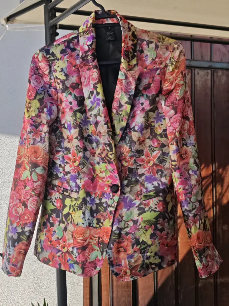 Blazer floral colorido para mujer talla S