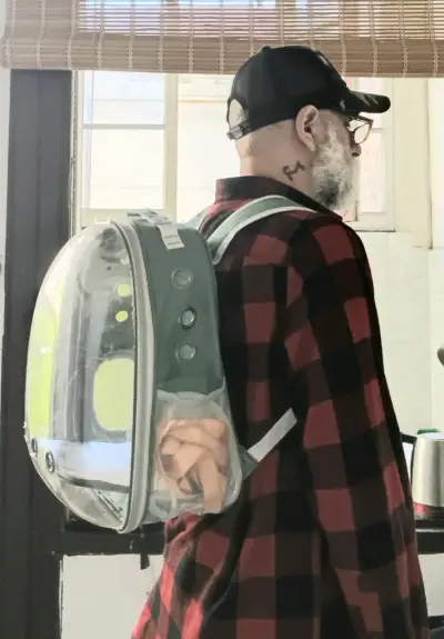 Mochila transportadora para mascotas con ventana transparente - miniatura 1