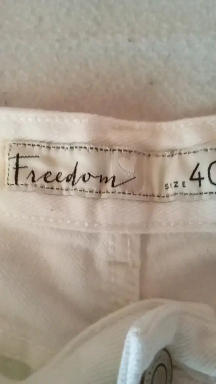 Pantalones culotte blancos Freedom talla 40 - 4