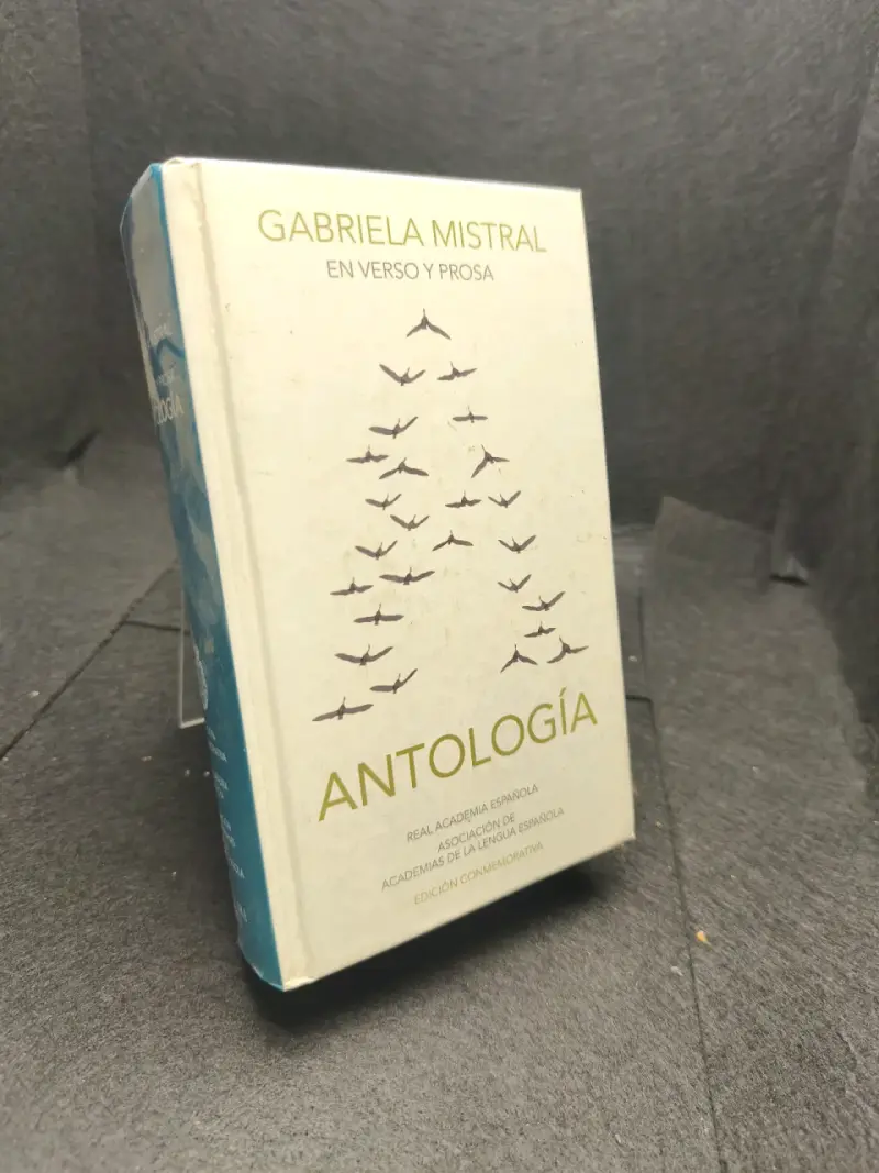 Libro Antología de Gabriela Mistral en Verso y Prosa - 2