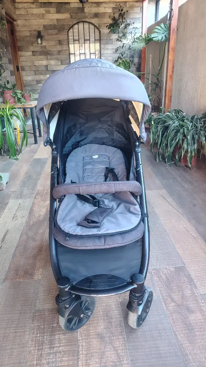 Coche de bebé Joie con silla de auto gris - 2