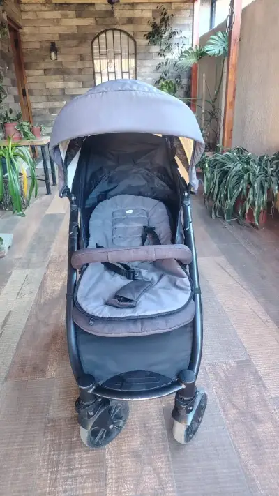 Coche de bebé Joie con silla de auto gris - miniatura 2