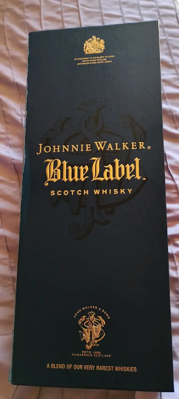 Whisky Johnnie Walker Blue Label en caja de lujo - 2