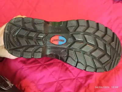Botas de seguridad negras antideslizantes - miniatura 2