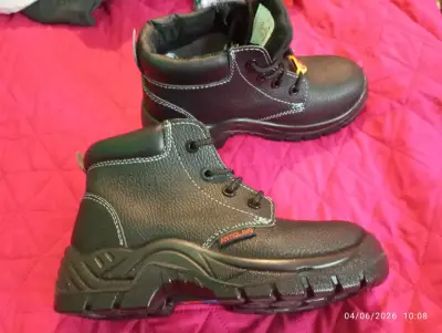 Botas de seguridad negras antideslizantes - miniatura 4