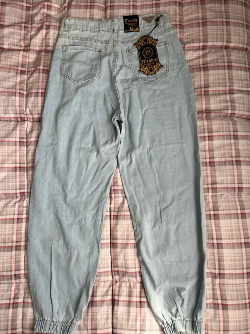 Jeans rasgados de mezclilla azul claro Menina - 2
