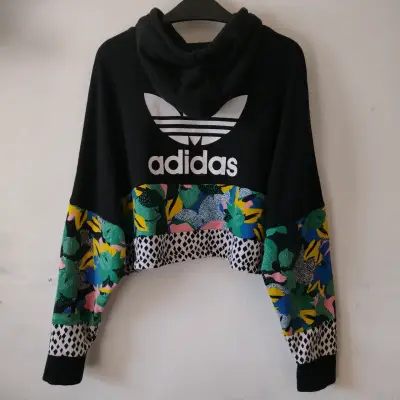 Polerón Adidas con diseño floral para mujer - miniatura 2