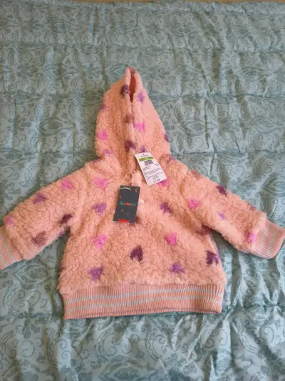 Polerón Infantil Peludo con Capucha - miniatura 1
