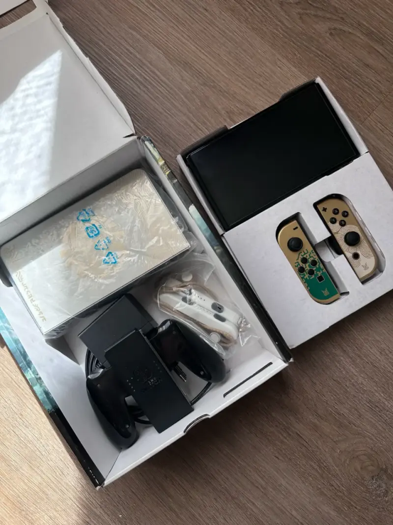 Nintendo Switch OLED edicion zelda - 2