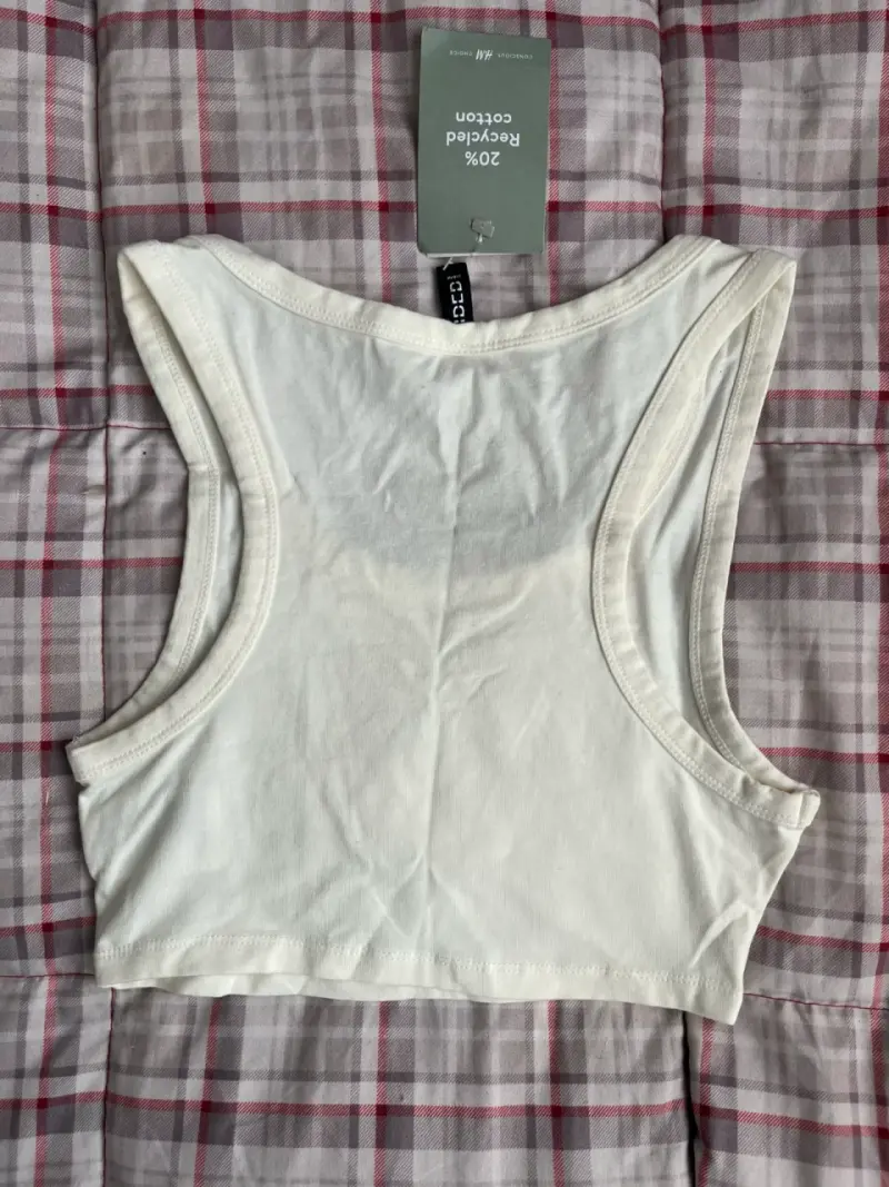 Top corto blanco con lentejuelas H&M - 2