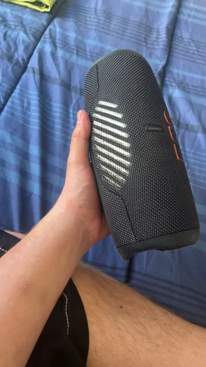 Parlante JBL CHARGE 5 - 2