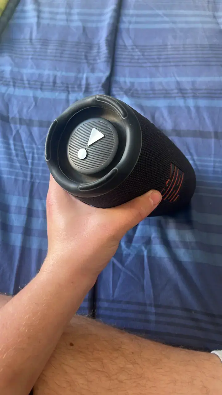 Parlante JBL CHARGE 5 - 6