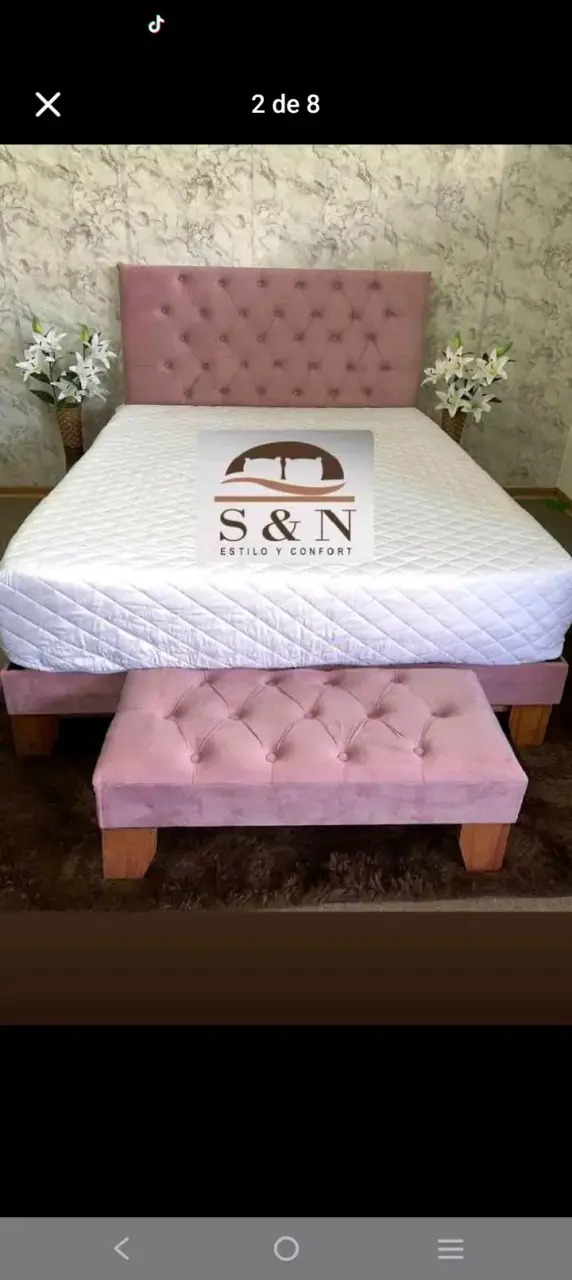 Cama matrimonial con cabecera y banqueta rosada - 6