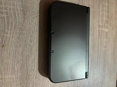 Consola portátil Nintendo 3DS XL negra - miniatura 1