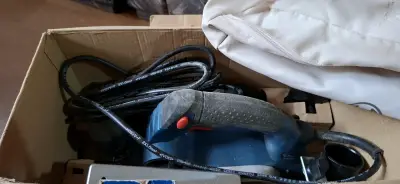 Cepillo Eléctrico Bosch GHO 26-82 D Profesional - miniatura 2
