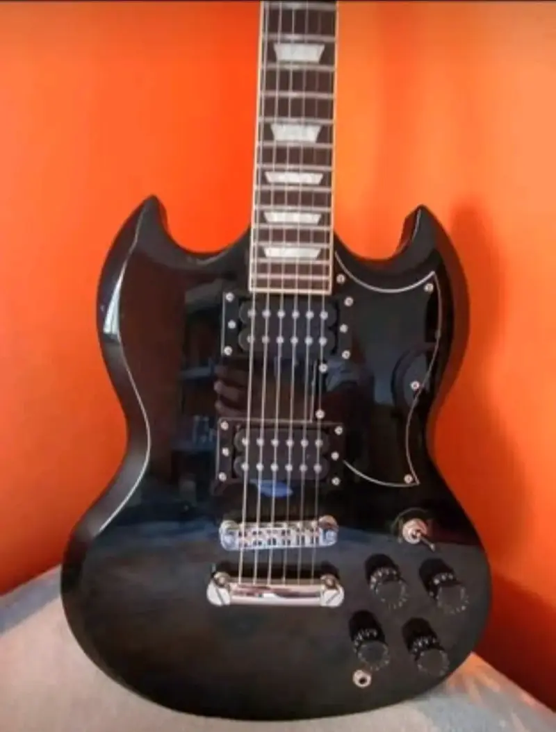 Guitarra eléctrica Freeman SG estilo clásico - 2