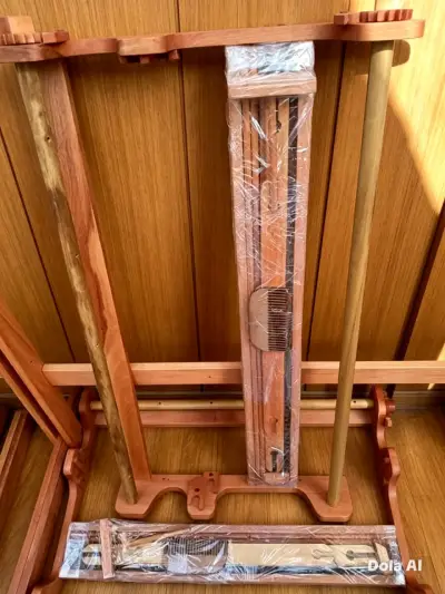 Telar de madera artesanal para tejer - miniatura 1