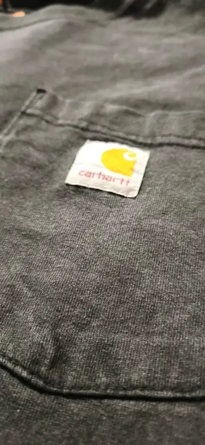 Polera negra Carhartt - miniatura 2