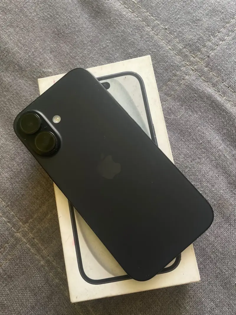 Iphone 16 128 GB - 1