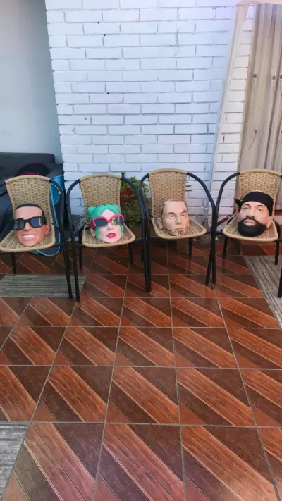 Cabezones de personajes famosos - miniatura 6