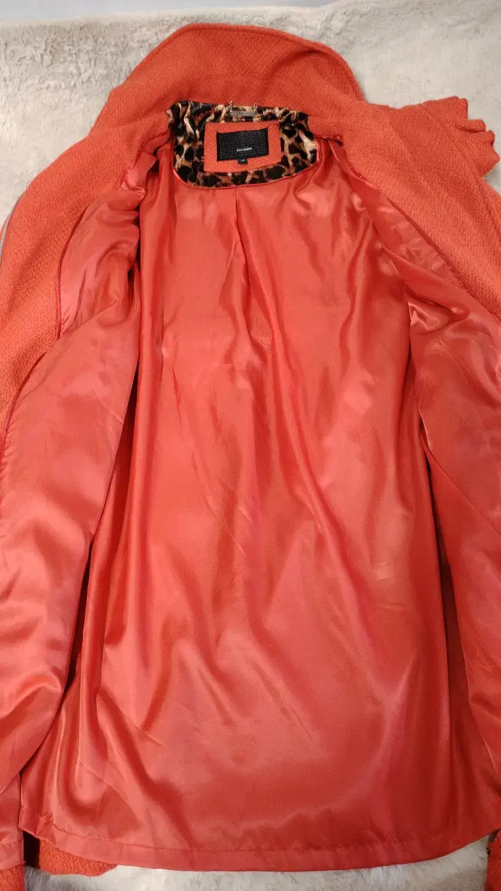 Abrigo rojo Steve Madden nuevo - 4