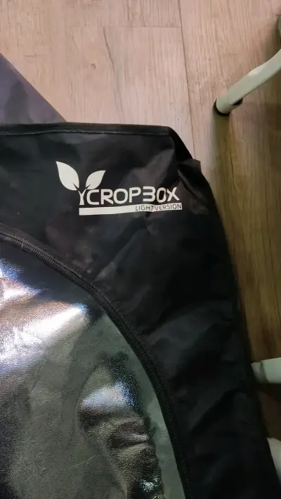 Carpa de cultivo interior Cropbox Light Version - miniatura 1