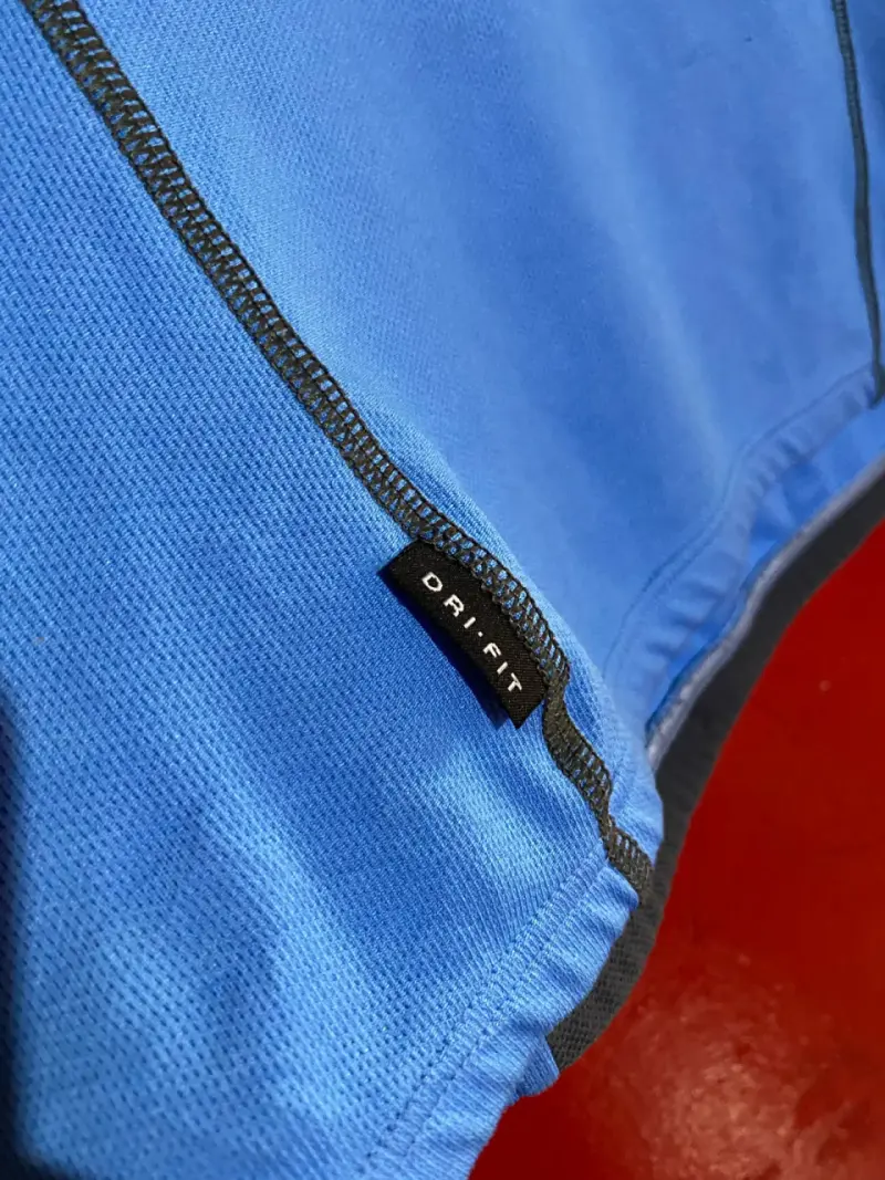 Tricota Mujer Nike Dri-FIT Azul Talla L! - 3