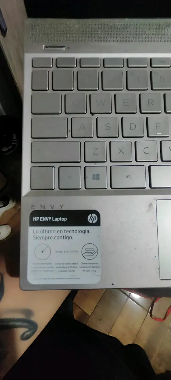 Laptop HP Envy Intel Core i5 8va Gen - 4