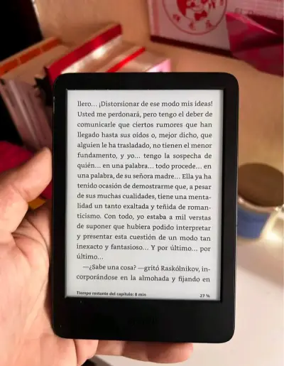Kindle 11ª generación modelo 2024 en buen estado - miniatura 2