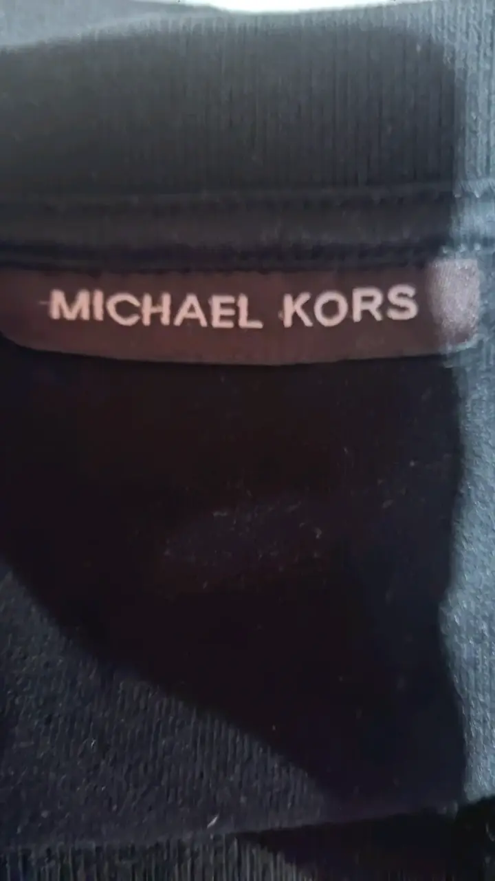 Polerón negro Michael Kors con logo - 1